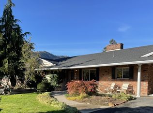 402 Valley View Dr, Cashmere, WA 98815