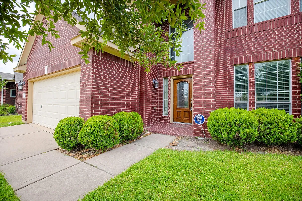 Building Photo - 22714 Pantego Ln