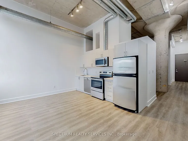 637 Lake Shore Blvd W #328 — Photo 5