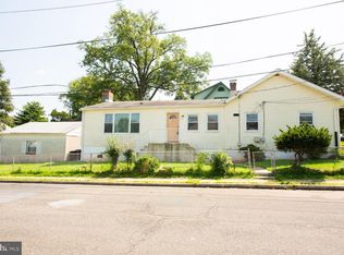 4117 28th St, Mount Rainier, MD 20712