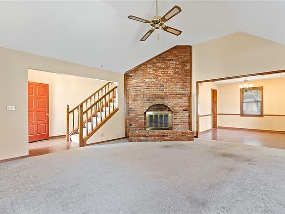 5th image of 5525 Lewis Dr