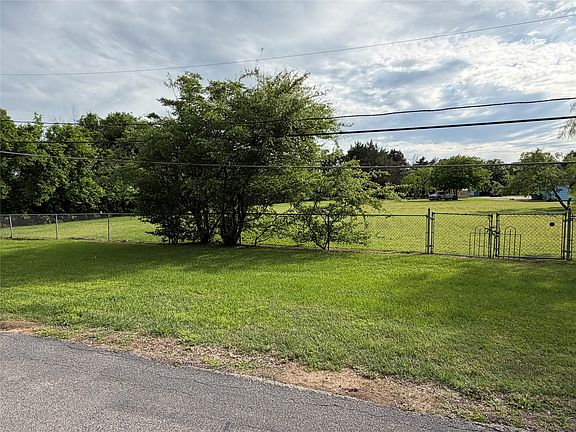 2nd image of 13110 Nile Dr