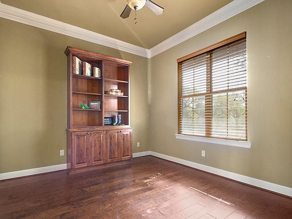 5th image of 400 Summer Mountain Dr