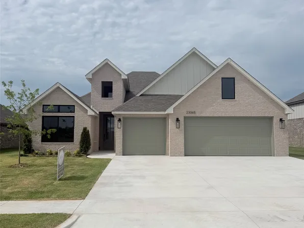23065 E 107th St S, Broken Arrow, OK 74014