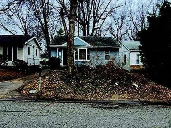 184 Bascom Dr, Saint Louis, MO 63135