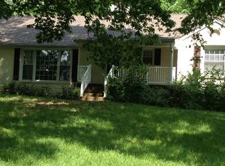 2725 Jones Ave, Nashville, TN 37207