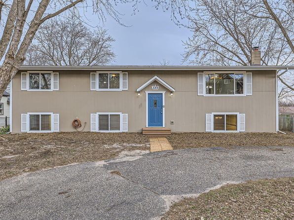 589 4th Ave, Newport, MN 55055