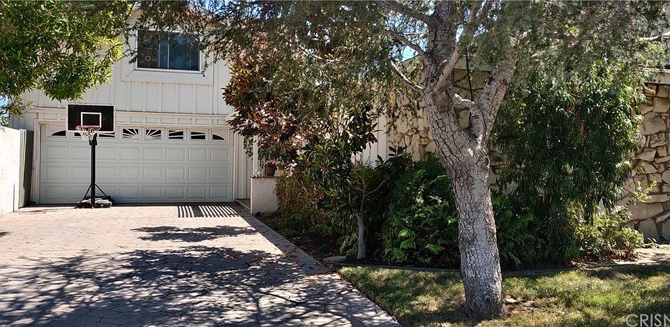 1st image of 2788 E Landen St