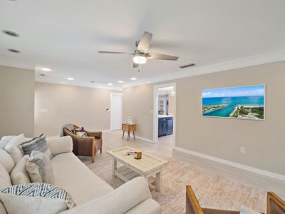 (Undisclosed Address), Sarasota, FL, 34243
