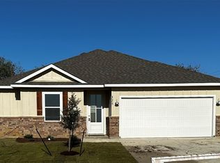 125 Wells St, Cleburne, TX 76031