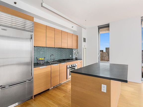 4th image of 310 W 52nd St APT 23H
