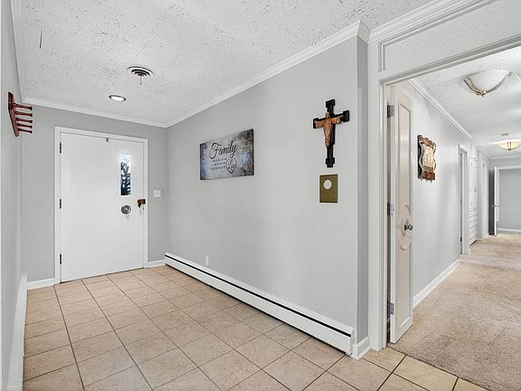 5th image of 3232 26th St