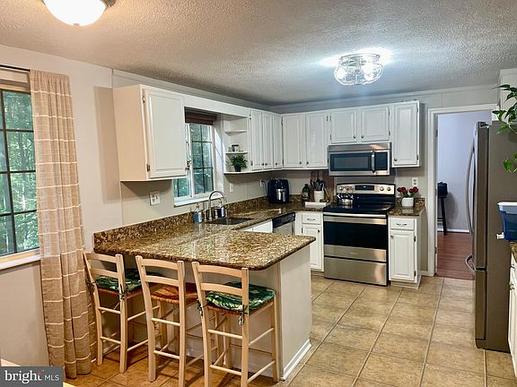 4th image of 1102 Aquia Dr