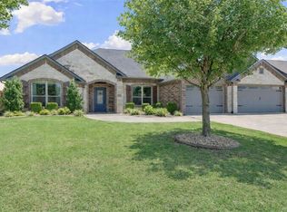 2701 SW Glenn Ridge Rd, Bentonville, AR 72713