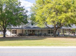 2547 Saddle Club Rd, Hoboken, GA 31542