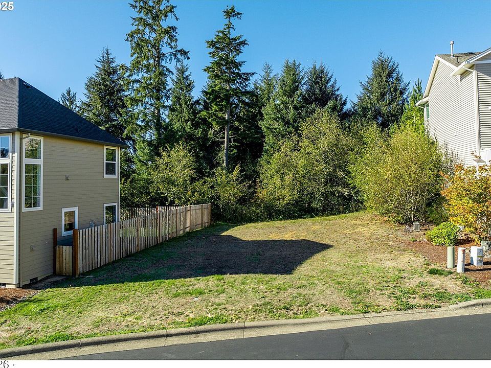 1st image of 1100 Sequoia Loop