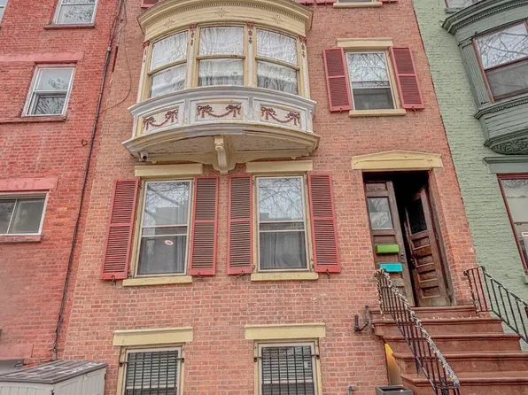 29 Dove Street, Albany, NY 12210