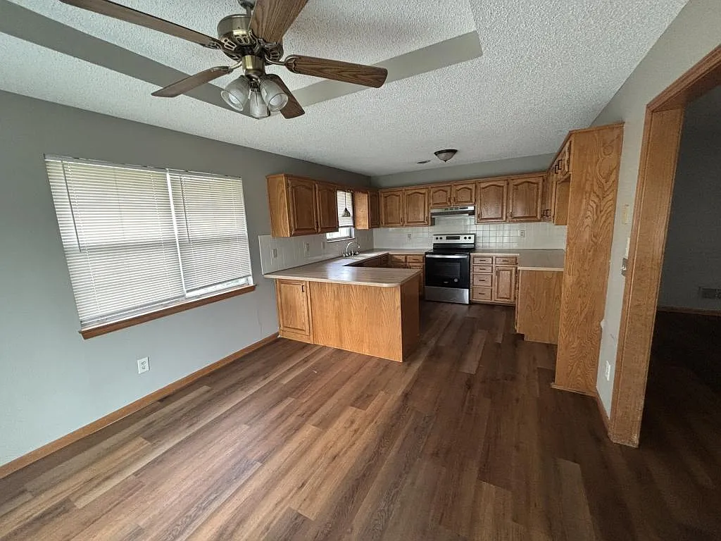 6001 S. Buckner Tarsney Road — Photo 3