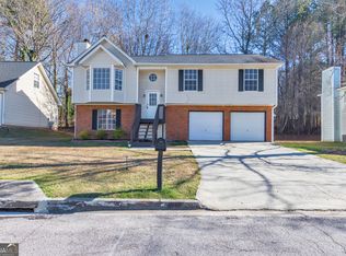 961 Redan Trce, Stone Mountain, GA 30088