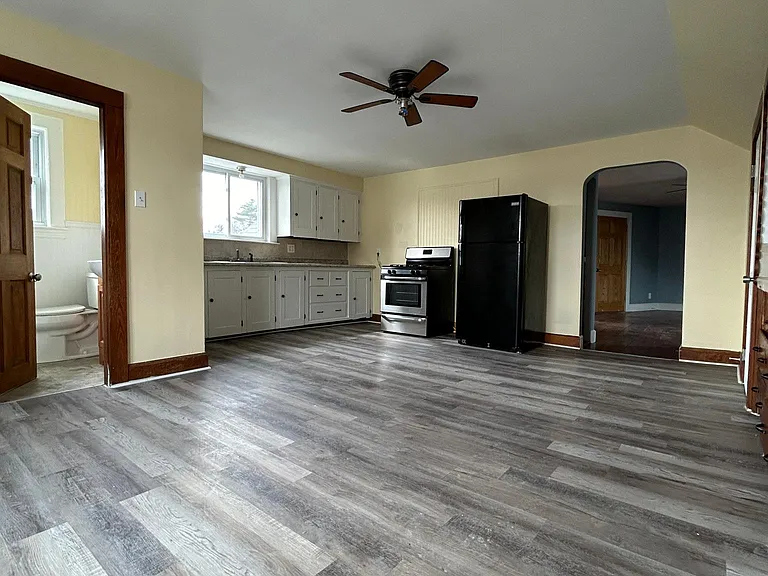 71 Lock St #C — Photo 3