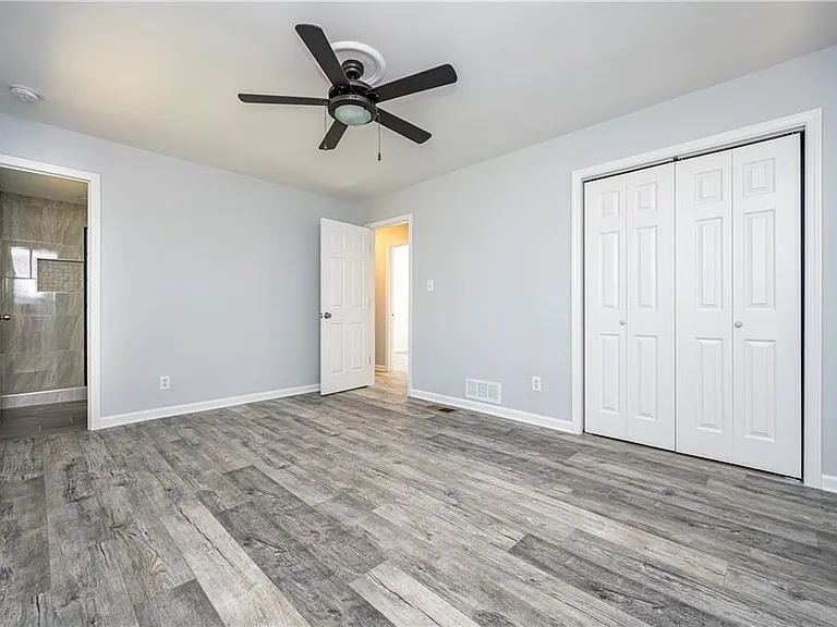 405 Concord Woods Dr SE — Photo 18