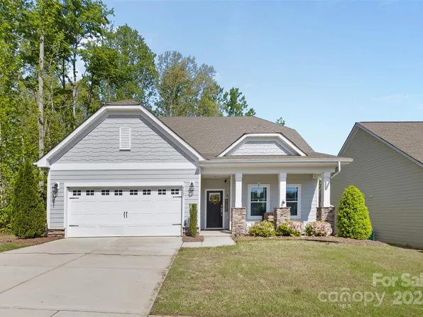 4607 Walking Path Dr, Waxhaw, NC 28173