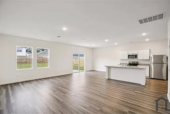 5508 Hastings Ln — Photo 1