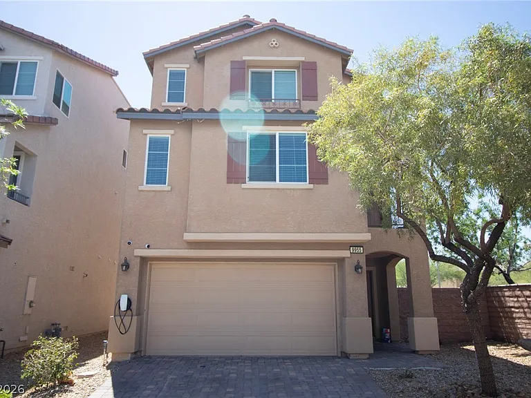 9955 Heritage Desert St — Photo 2