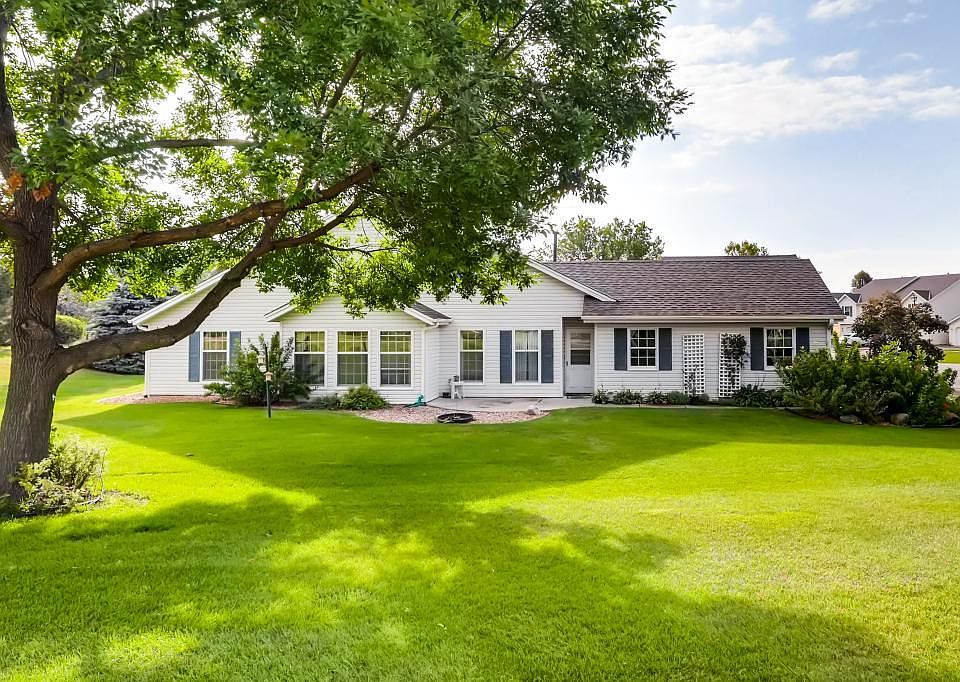 1st image of 4895 Orchid Ln N