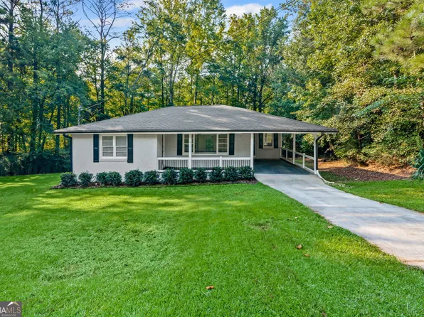 4 Thomas Way, Newnan, GA 30263
