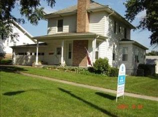 360 E 3rd St, Wahoo, NE 68066