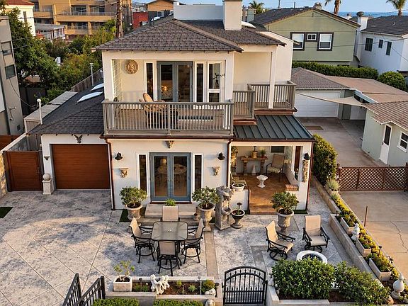 2nd image of 169 Sequoia Ave
