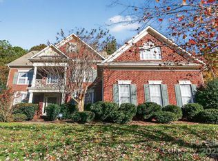 4037 Camrose Crossing Ln, Matthews, NC 28104