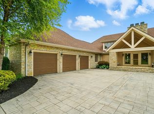 2085 Chickasaw Dr, London, OH 43140