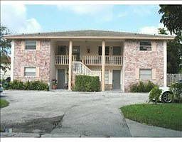 1st image of 10261 NW 35th St #10