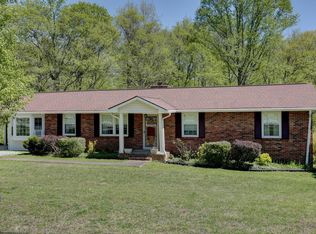 2116 Highway 31w, White House, TN 37188