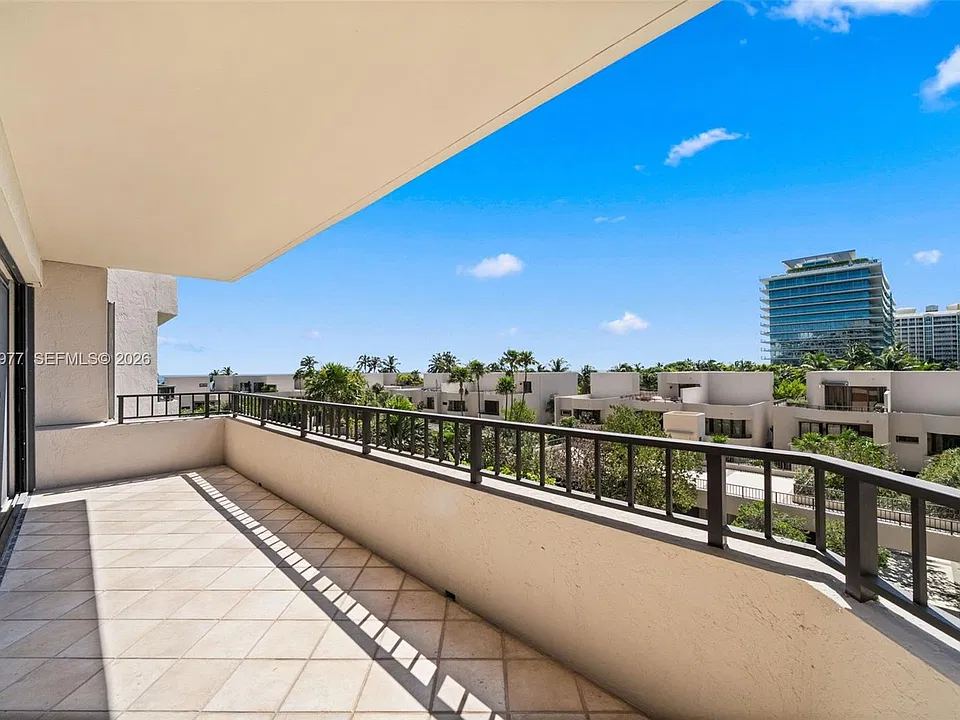 201 Crandon Blvd #431