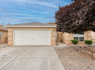 10223 Country Meadows Dr NW, Albuquerque, NM 87114