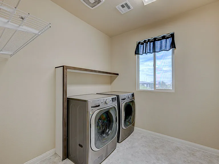 706 Eros Ct — Photo 22