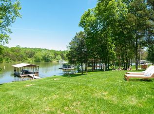 1070 Misty Lake Dr, Lebanon, TN 37087