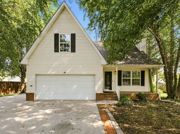 2820 Weybridge Dr, Murfreesboro, TN 37128
