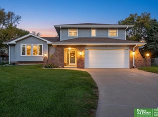 15219 Dorcas Cir, Omaha, NE 68144