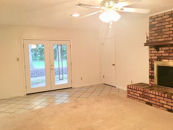 4th image of 308 Kent Dr