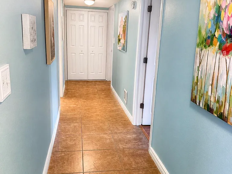 7026 E Sunnyside Dr — Photo 14