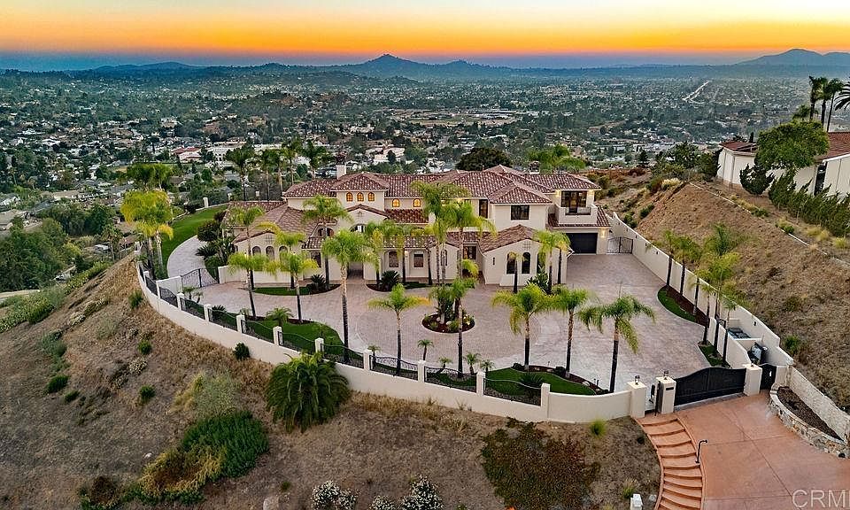 1st image of 2424 Cerro Sereno