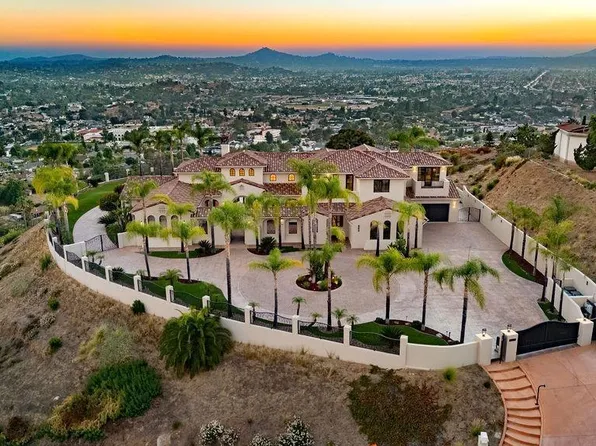 2424 Cerro Sereno, El Cajon, CA 92019