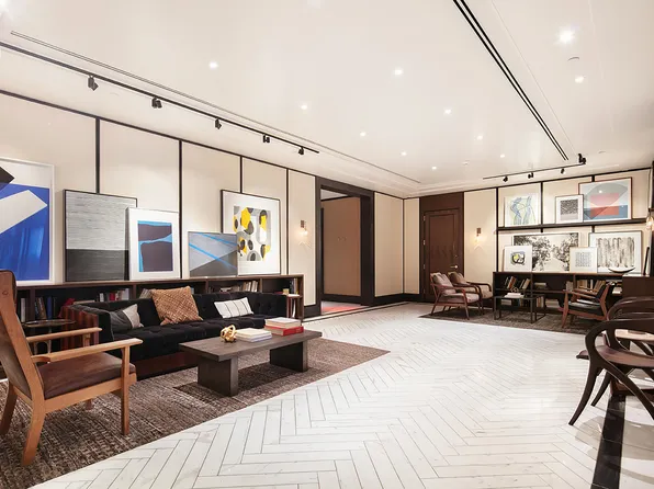 100 Barclay Street image 21 of 31