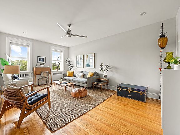 3rd image of 40 Tehama St APT 4M