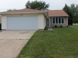 3333 Stonehurst Ct, Joliet, IL
