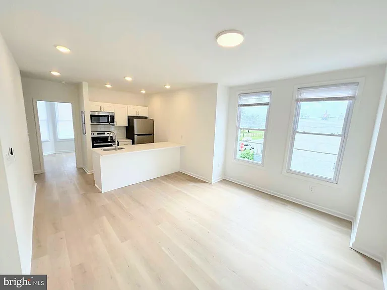 5031 W Girard Ave #2 — Photo 13